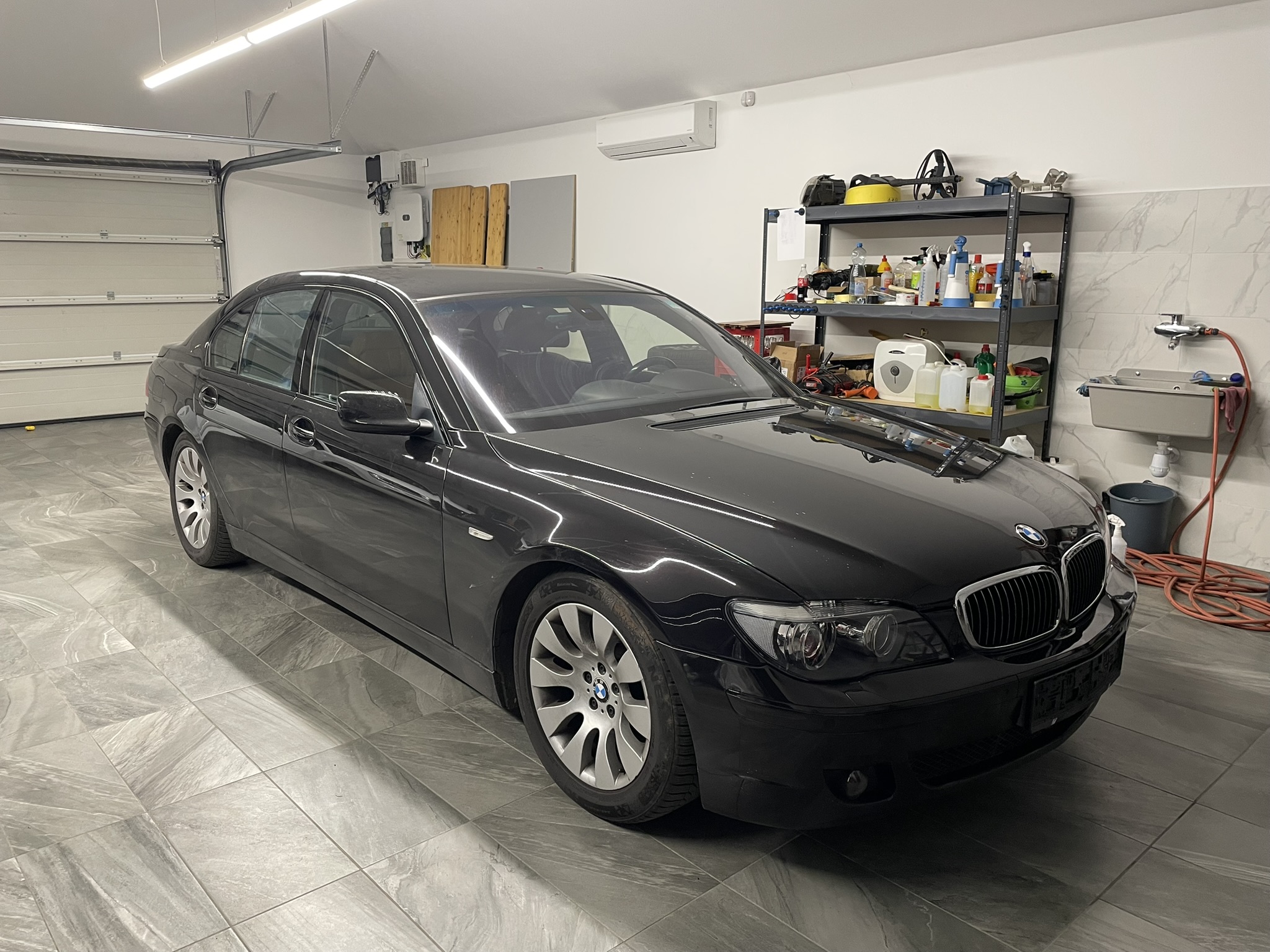 BMW E65 750i | Króm eltüntetés / Chrome Delete